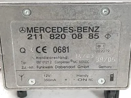 Mercedes-Benz CLS C219 Amplificador de antena aérea 2118200885