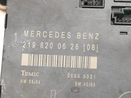 Mercedes-Benz CLS C219 Unité de commande module de porte 2198200626