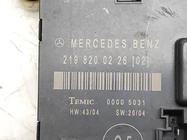 Mercedes-Benz CLS C219 Unité de commande module de porte 2198200226