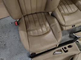 Mercedes-Benz CLS C219 Kit intérieur A2197203262