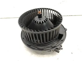 Volkswagen Golf VII Ventola riscaldamento/ventilatore abitacolo 5Q1819021B