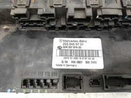 Mercedes-Benz C W203 Sulakemoduuli 2035450701