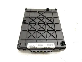 Renault Scenic I Module de fusibles 7703297929