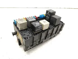 Volkswagen Golf III Fuse module 357937039