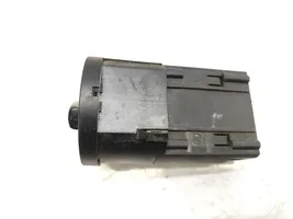 Volkswagen Golf IV Light switch 1C0941531A