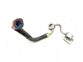 Toyota RAV 4 (XA40) Tuyau d'alimentation conduite de carburant 