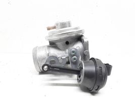 Volkswagen Bora Soupape vanne EGR 038129637B