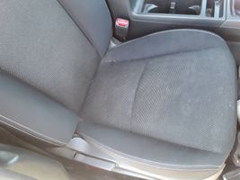 Subaru Impreza III Переднее сиденье пассажира 