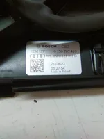 Audi A4 S4 B9 8W Elektrinis radiatorių ventiliatorius 8W0121207B