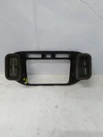 Volkswagen Tiguan Verkleidung Radio / Navigation 5N0858071D