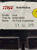 Audi A3 S3 8V Takaosan ilmakanavan tuuletussuuttimen ritilä 8V0819203