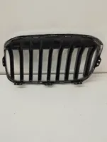 BMW 2 F45 Grille calandre supérieure de pare-chocs avant 7467457