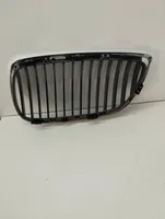 BMW 3 E90 E91 Front bumper upper radiator grill 22405910