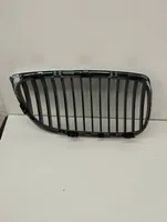 BMW 3 E90 E91 Front bumper upper radiator grill 22405910