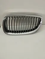 BMW 3 E90 E91 Front bumper upper radiator grill 22405910