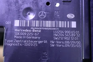 Mercedes-Benz GLK (X204) Sulakemoduuli 2049006501