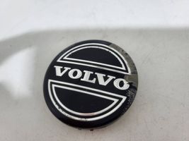 Volvo V70 Gamyklinis rato centrinės skylės dangtelis (-iai) 30748052