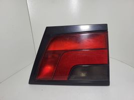 Peugeot 806 Lampy tylnej klapy bagażnika 45102272