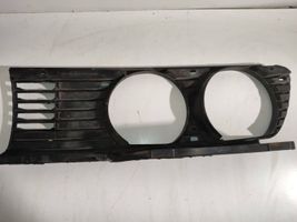 BMW 3 E30 Atrapa chłodnicy / Grill 18760910