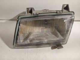 Saab 9000 CD Lampa przednia 301133863