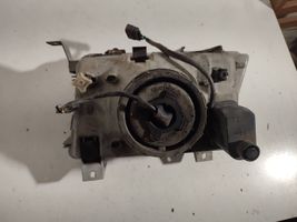 Saab 9000 CD Lampa przednia 301133864