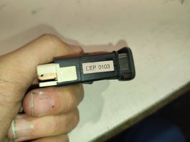 Rover 100 Interrupteur antibrouillard EEP0103
