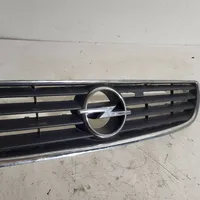 Opel Zafira A Grille calandre supérieure de pare-chocs avant 90580685