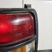Mitsubishi Pajero Feux arrière / postérieurs RR1540