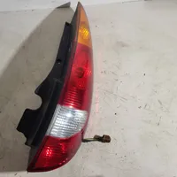 Nissan Almera Tino Lampa tylna 