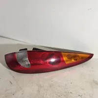 Nissan Almera Tino Lampa tylna 