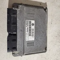 Volkswagen Polo Calculateur moteur ECU 03D906033F