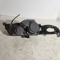 Saab 9-5 Lampa przednia 89006241