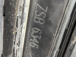 Audi Q5 SQ5 Etuoven lista (muoto) BR0653959B