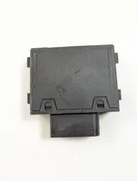 Audi A4 S4 B9 Polttoainepumpun rele 8W0906093C