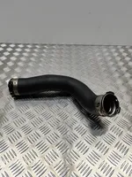 BMW 5 F10 F11 Tube d'admission de tuyau de refroidisseur intermédiaire 7810615