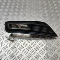 Audi A4 S4 B8 8K Grille inférieure de pare-chocs avant 8K0807681K