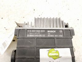 Mercedes-Benz E W124 Calculateur moteur ECU 