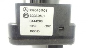 Mercedes-Benz B W245 Interrupteur d’éclairage 