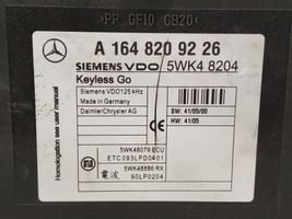 Mercedes-Benz ML W164 Module de contrôle sans clé Go 