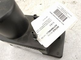 Mercedes-Benz C W203 Central locking vacuum pump 