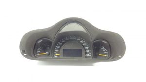 Mercedes-Benz C W203 Geschwindigkeitsmesser Cockpit 