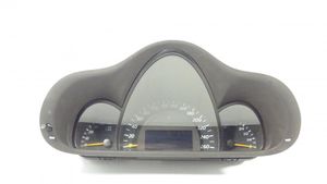 Mercedes-Benz C W203 Geschwindigkeitsmesser Cockpit 