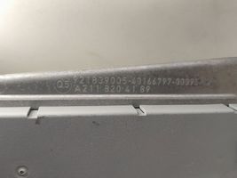 Mercedes-Benz E W211 Antenna autoradio 