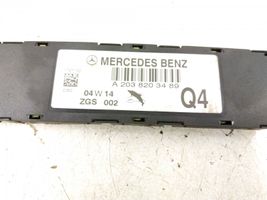 Mercedes-Benz CLK A209 C209 Antena de radio 