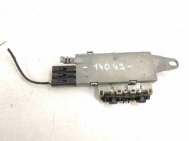 Mercedes-Benz E W211 Antenna autoradio 