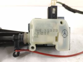 Mercedes-Benz ML W164 Fuel tank cap lock 