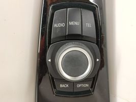 BMW 7 G11 G12 Panel radia 