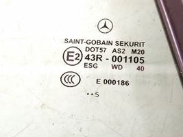 Mercedes-Benz SLK R171 Finestrino/vetro retro 1717350200