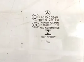 Mercedes-Benz B W246 W242 Pagrindinis priekinių durų stiklas (keturdurio) 2467250110