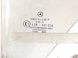 Mercedes-Benz E W124 Fenster Scheibe Tür vorne (4-Türer) 1247201118